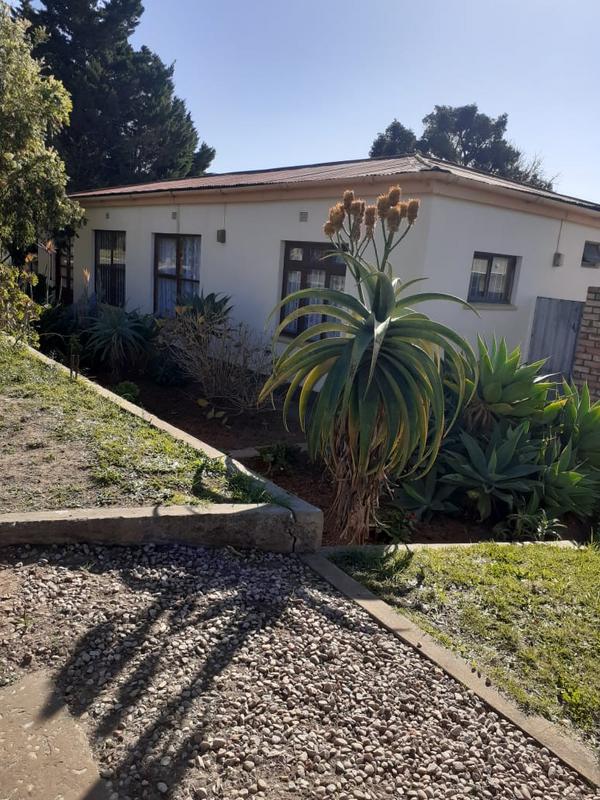 4 Bedroom Property for Sale in Albertinia Western Cape